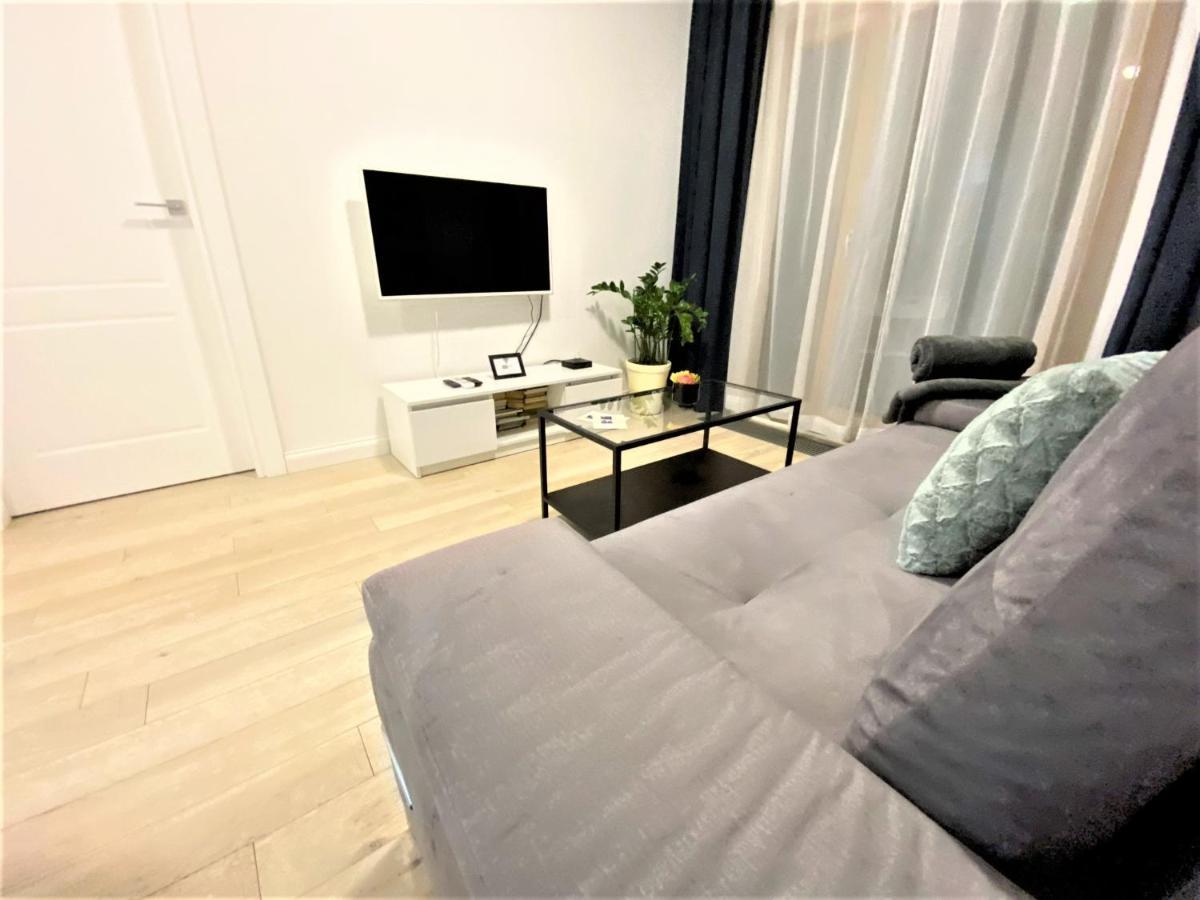 Exclusive 2Br! Apartment In Center +Netflix +Gym Varsóvia Exterior foto