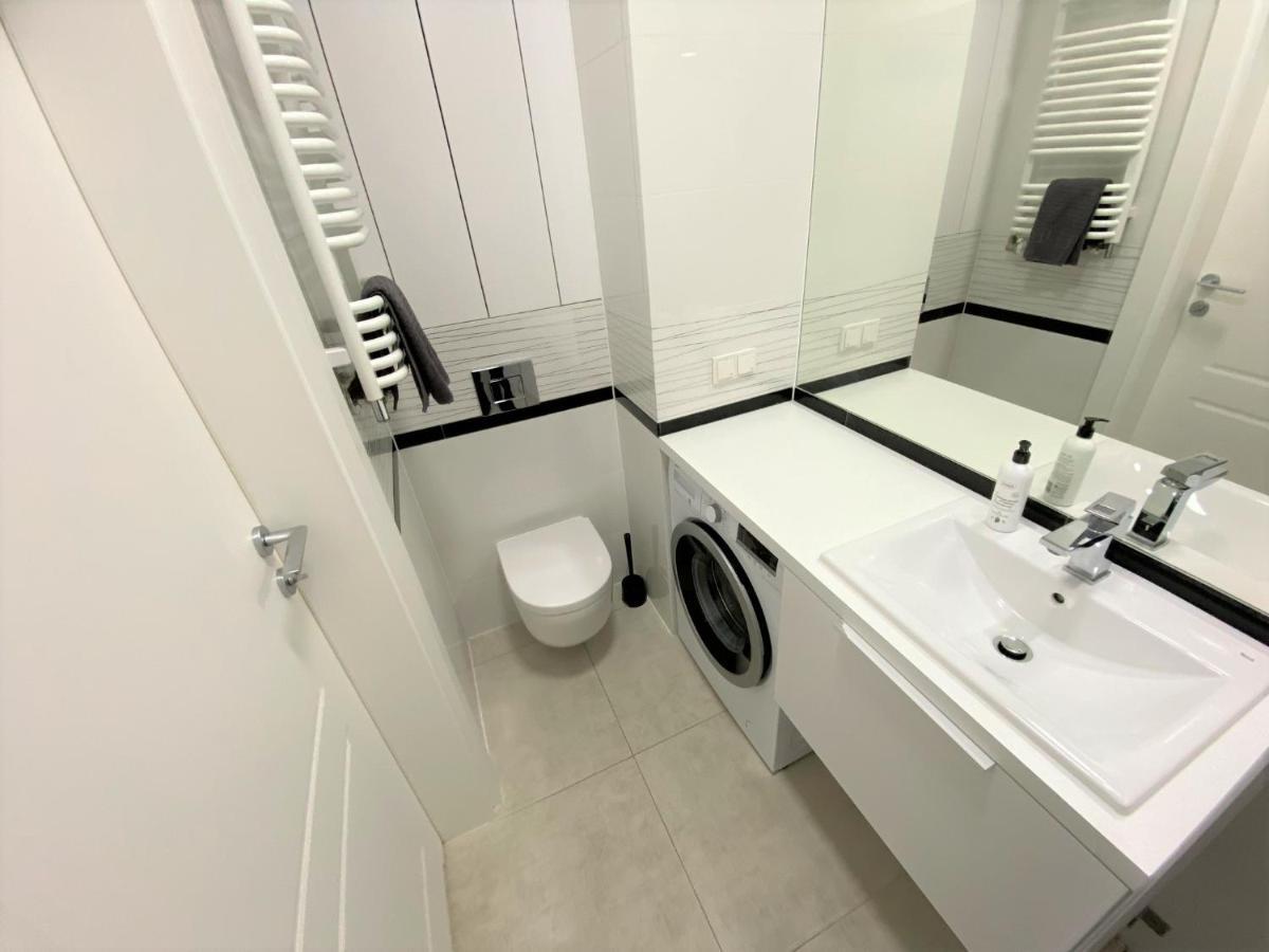 Exclusive 2Br! Apartment In Center +Netflix +Gym Varsóvia Exterior foto
