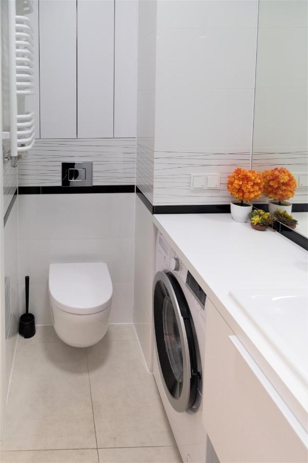 Exclusive 2Br! Apartment In Center +Netflix +Gym Varsóvia Exterior foto